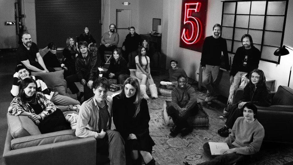     Кадр со съемок 5 сезона сериала «Очень странные дела» / Фото: X (бывший Twitter)*/Stranger_Things/ *соцсеть запрещена в России