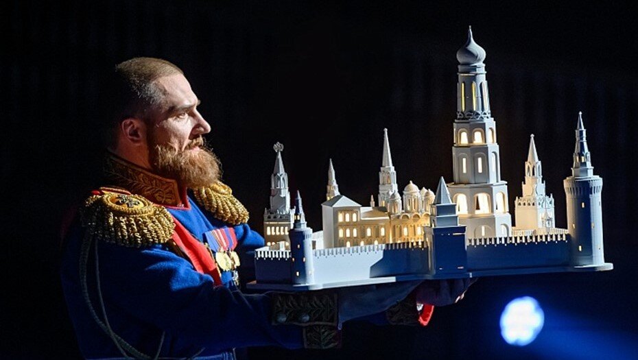    Фрагмент спектакля. Автор фото: Александринский театр