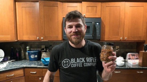    Джим Миллер. Соцсети