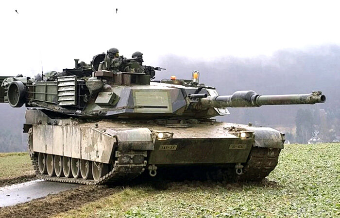 ОБТ Abrams M1 были выпущены ещё в 1980 году./ Фото: w-dog.ru