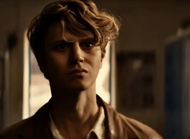 Забытые богом (мини–сериал 2017). Очень интересные триллеры от которых невозможно оторваться. Люк эванс никто не выжил. Идеальная западня welcome home, 2018. Анджелина джоли в фильме забирая жизни.