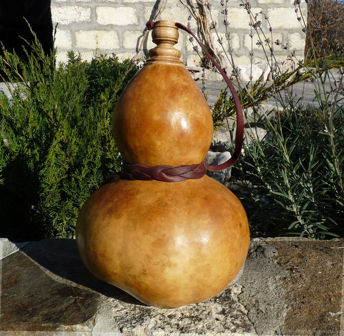 ну, что-то схожее с некоторыми видами колбас есть)