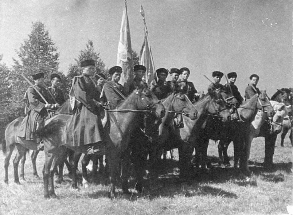 Источник фото: https://triptonkosti.ru/4-kartinki/kazaki-v-vov-kartinki.html
