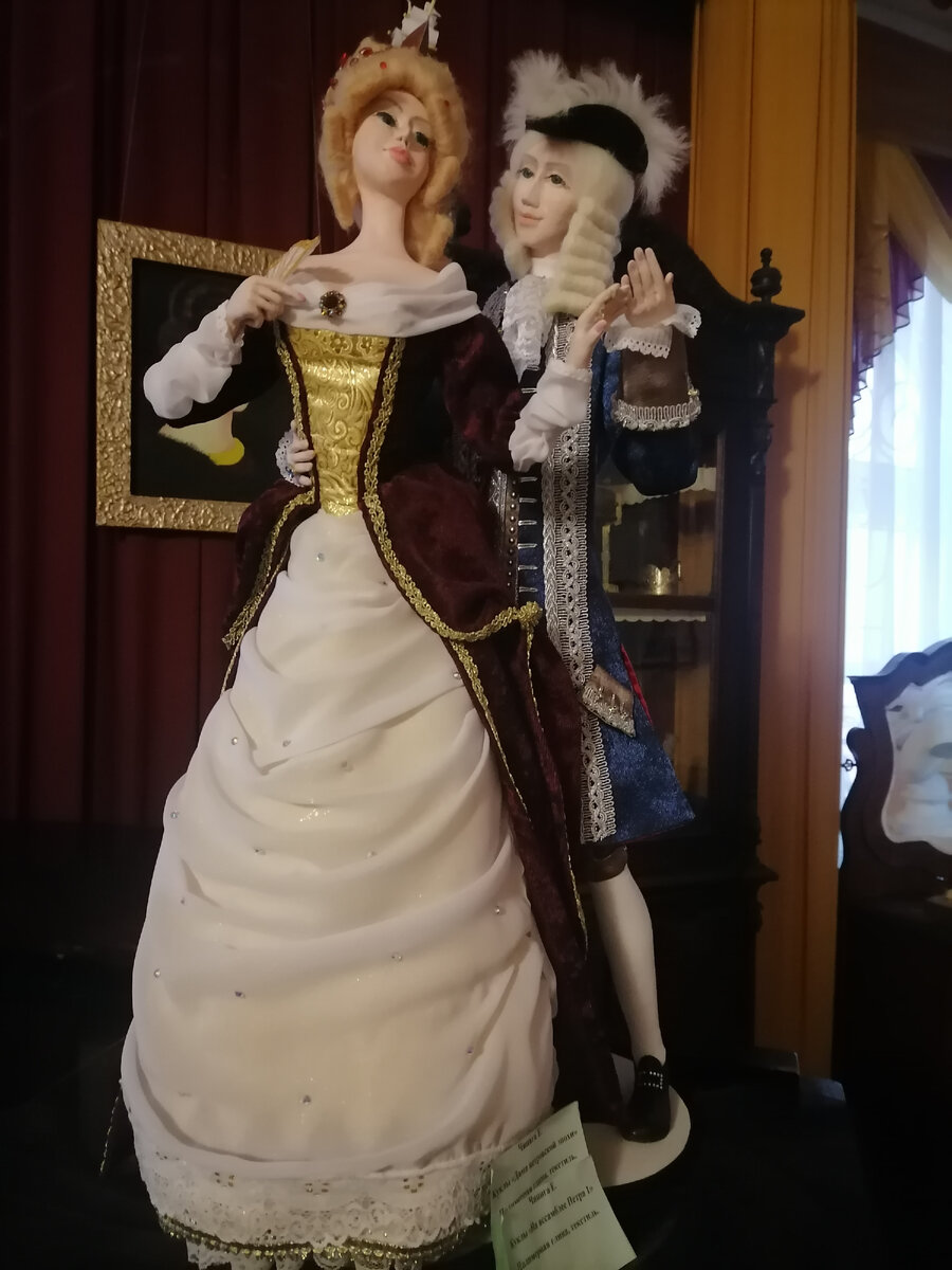 Куклы работы Елены Чипига из фондов Лискинского историко-краеведческого музея. 