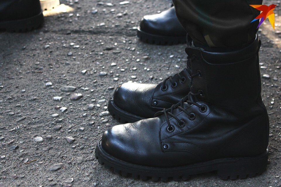 Знамя 4 дивизии народного ополчения москвы. Народного ополчения 48к1 на карте. Народное ополчение 1941 картины. Ополчение минина и пожарского 1612 взятие китай города. Памятники дивизиям народного ополчения.