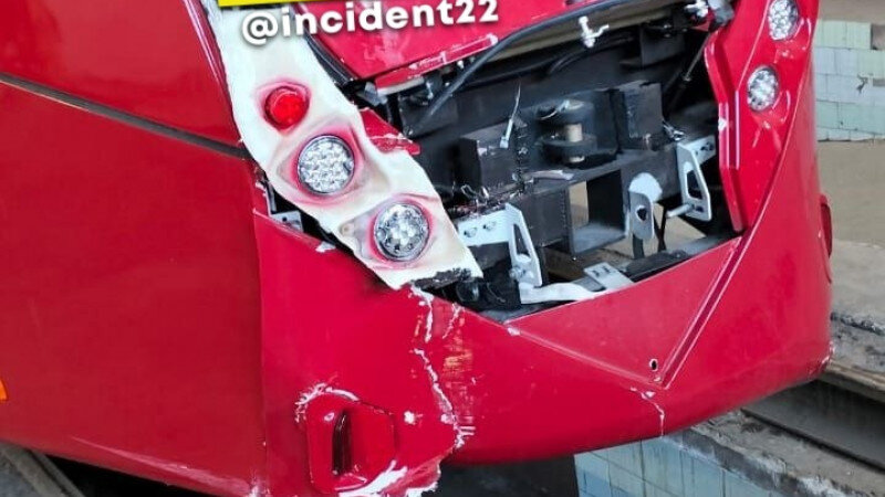     Поврежденный белорусский трамвай "Инцидент Барнаул"