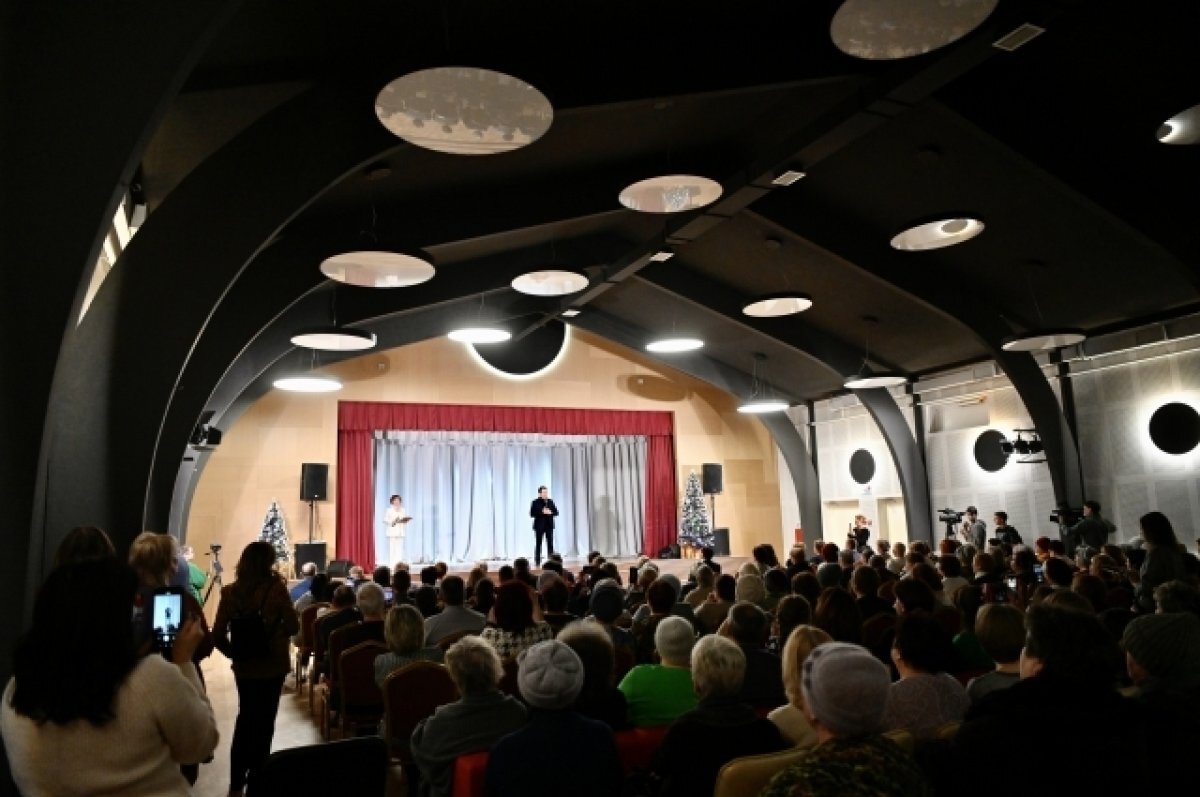    Чибис открыл Дом культуры в Верхнетуломском после капремонта