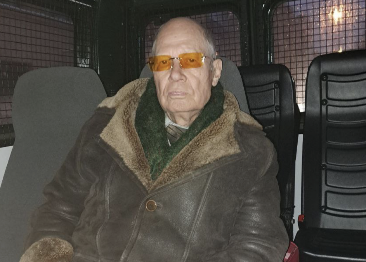    В России встретили выдворенного из Латвии 82-летнего мужчину
