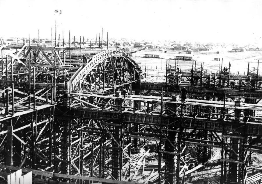    Строительство казанского авиазавода № 124. 1930-е гг.
