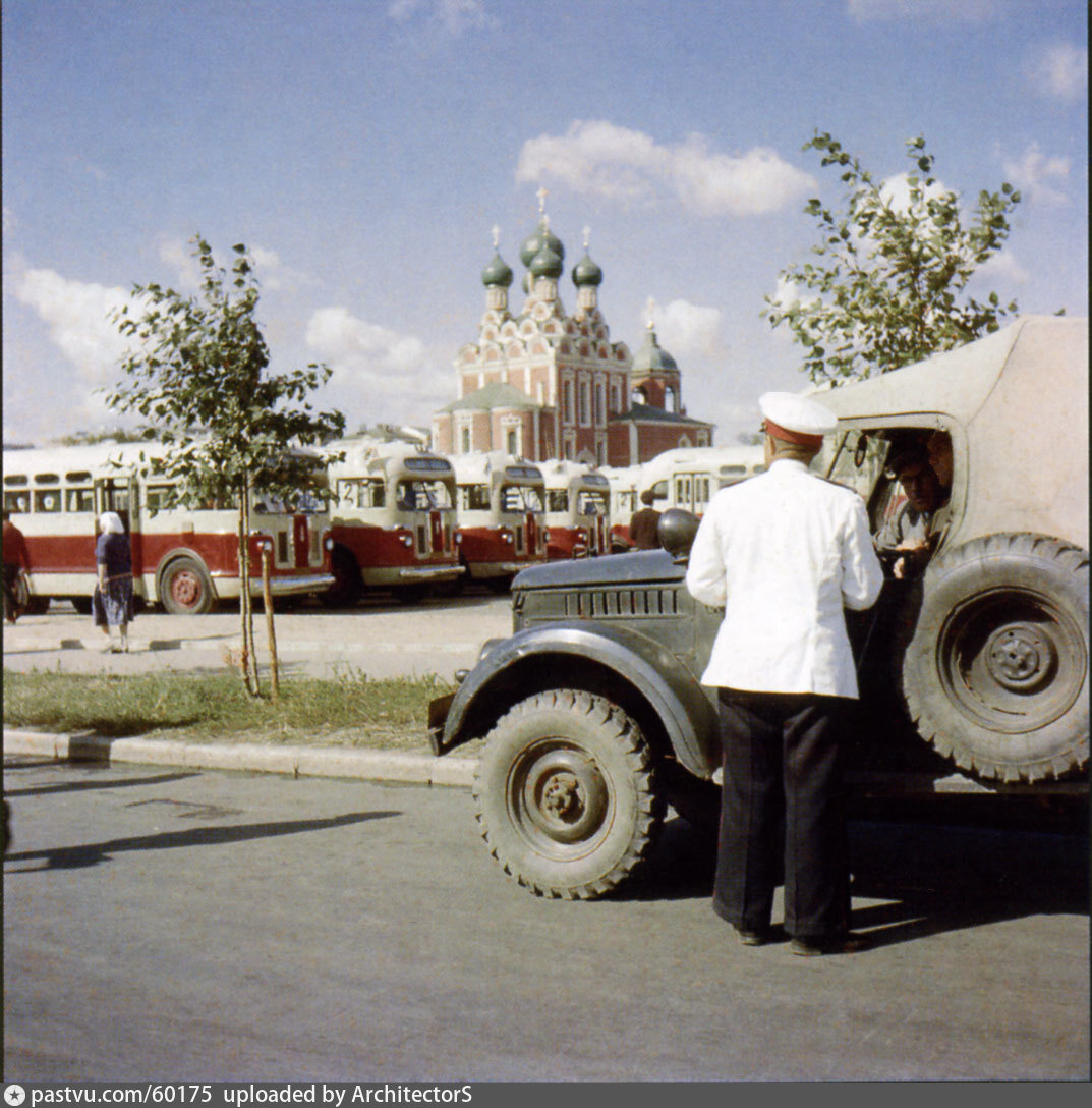 Прогулка по Москве 1957 года. Какой была столица СССР в год всемирного  фестиваля молодёжи и студентов? | Путешествия и всего по чуть-чуть | Дзен