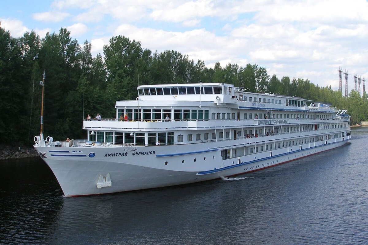 Круиз на теплоходе симфония севера. Теплоход симфония севера дмитрий фурманов. Дмитрий фурманов теплоход каюты. Дмитрий фурманов теплоход каюты. Теплоход симфония севера дмитрий фурманов.