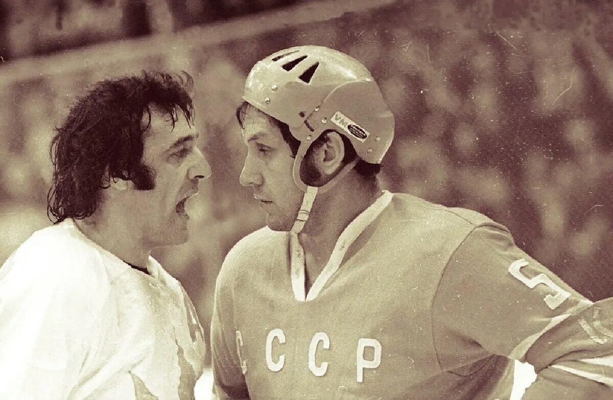 Братья Эспозито хоккеисты