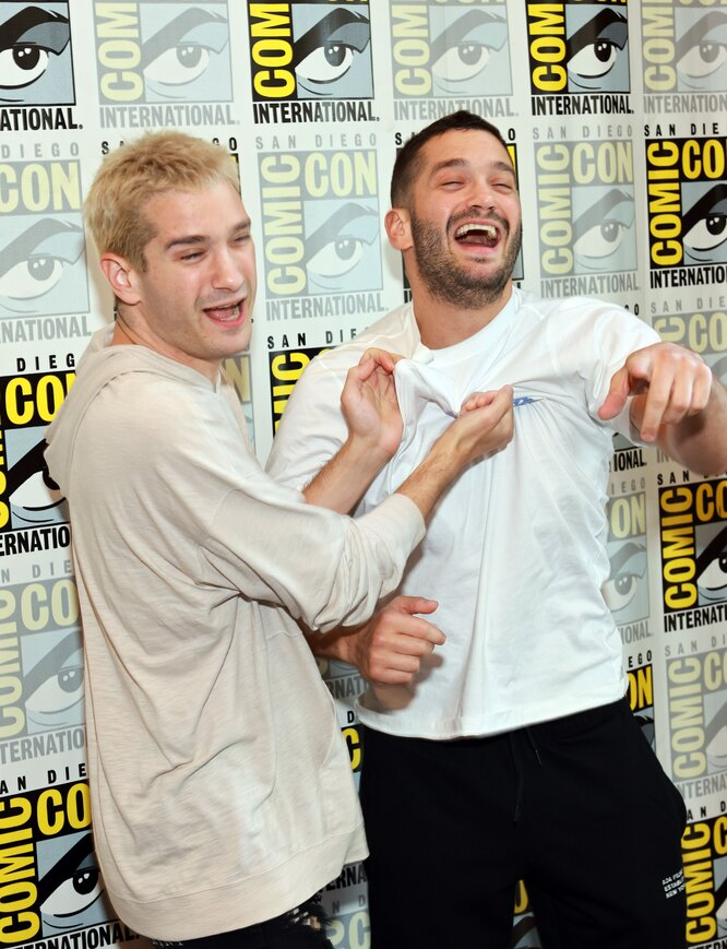 Братья Дэнни и Майкл Филиппу.