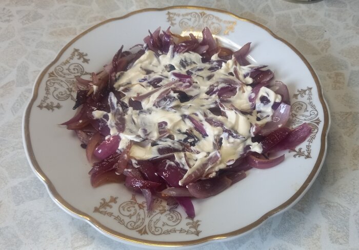 Вкуснятина из кабачков. Горячие бутерброды (мини-пиццы). Вкусный пирог к чаю на кефире. Запеченные кабачки. Очень вкусно из ничего.