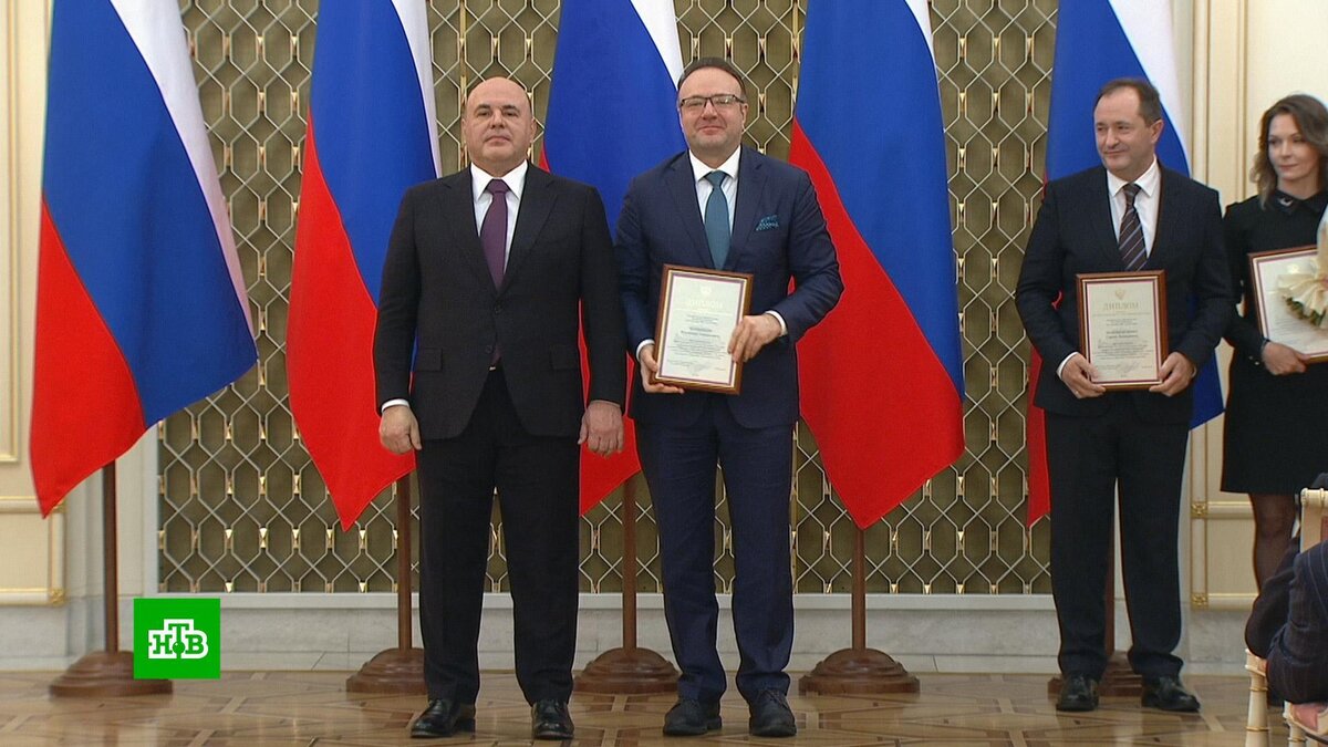    Мишустин наградил журналистов НТВ премиями правительства