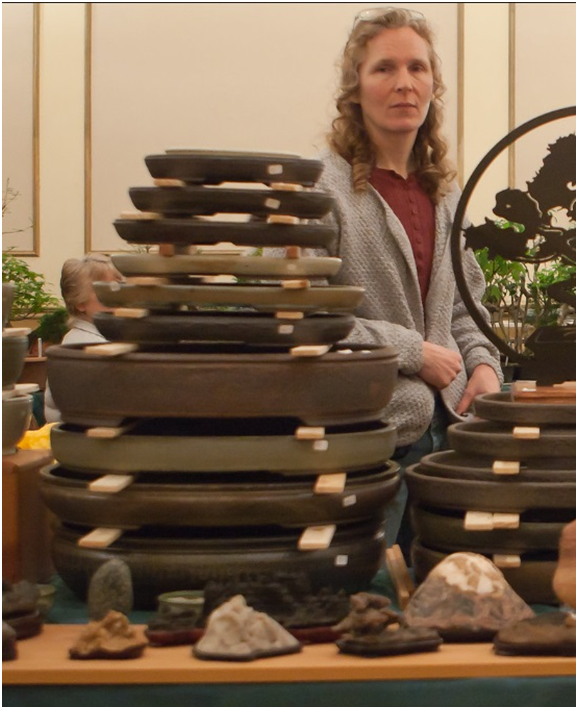 Сара Рейнер. 2010 г. 
Источник: https://www.flickr.com/photos/candyjshirey/5278818551/in/photostream/
