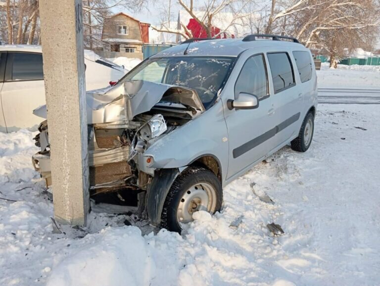    Выехал на встречку. В Саракташе в ДТП пострадал 34-летний водитель «Ларгуса» Кристина Просвиркина