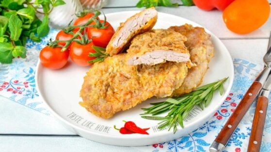    30 минут на кухне: сочные отбивные с яйцом Андрей Бурков