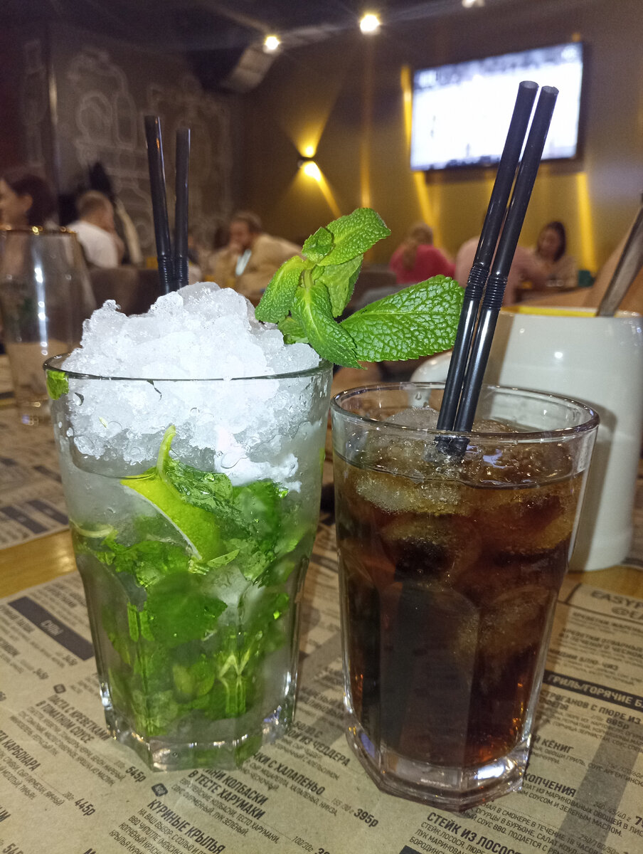 Мы с дочкой прошлись по красивому :)