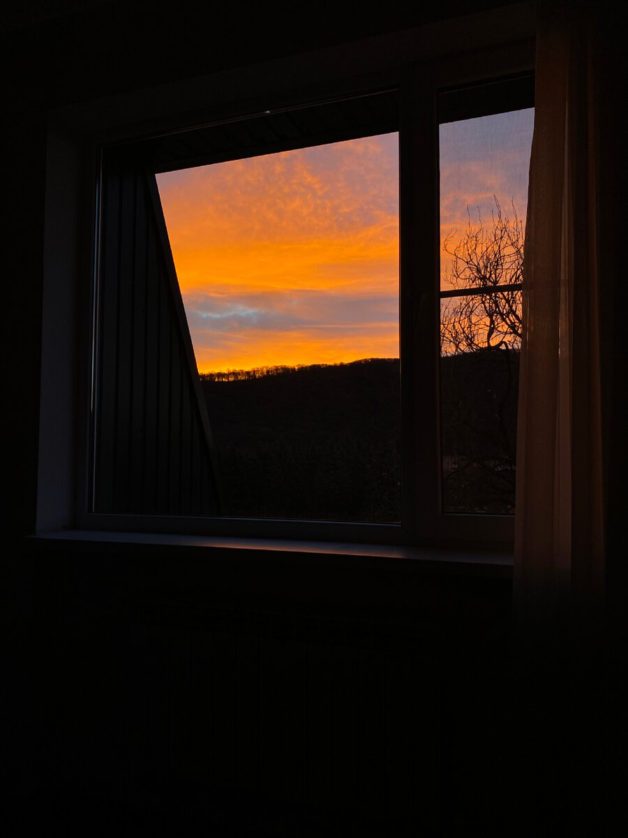 Первое утро обрадовало ярким рассветом