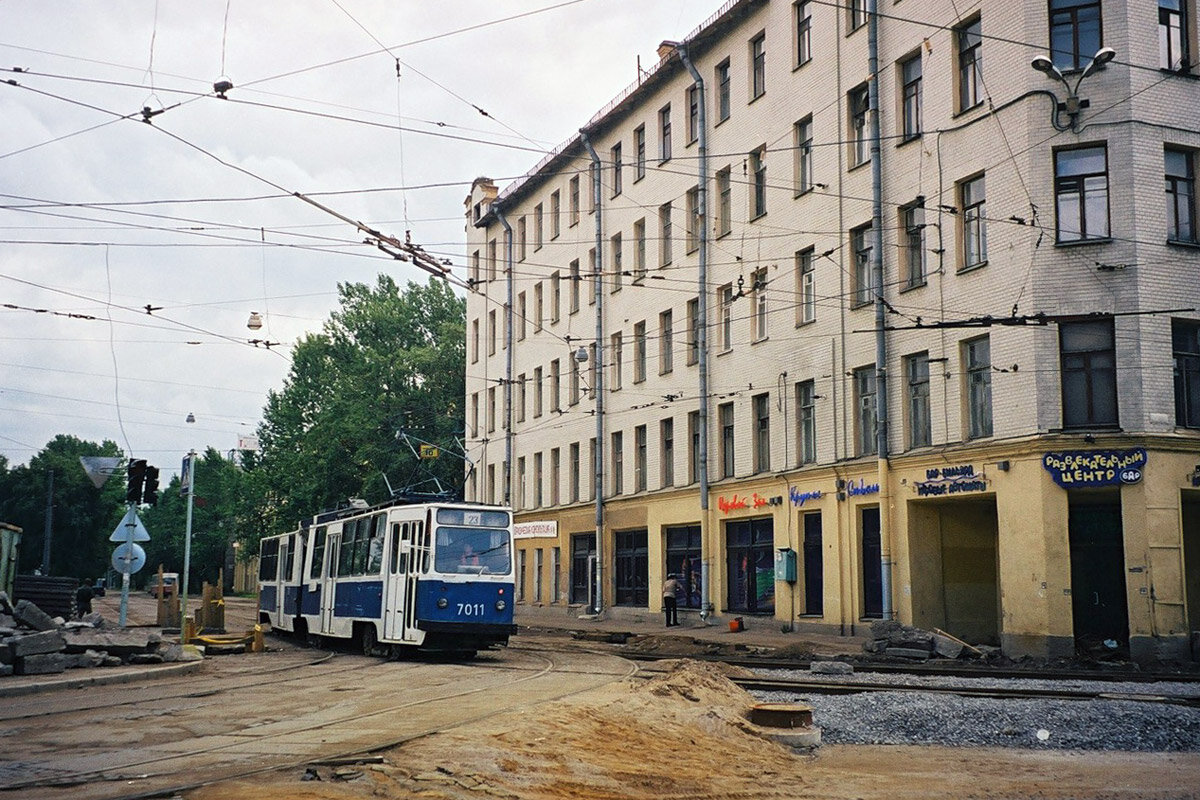 Путешествие в Петербург 2002 года. Каким был город 22 года назад? |  Путешествия и всего по чуть-чуть | Дзен