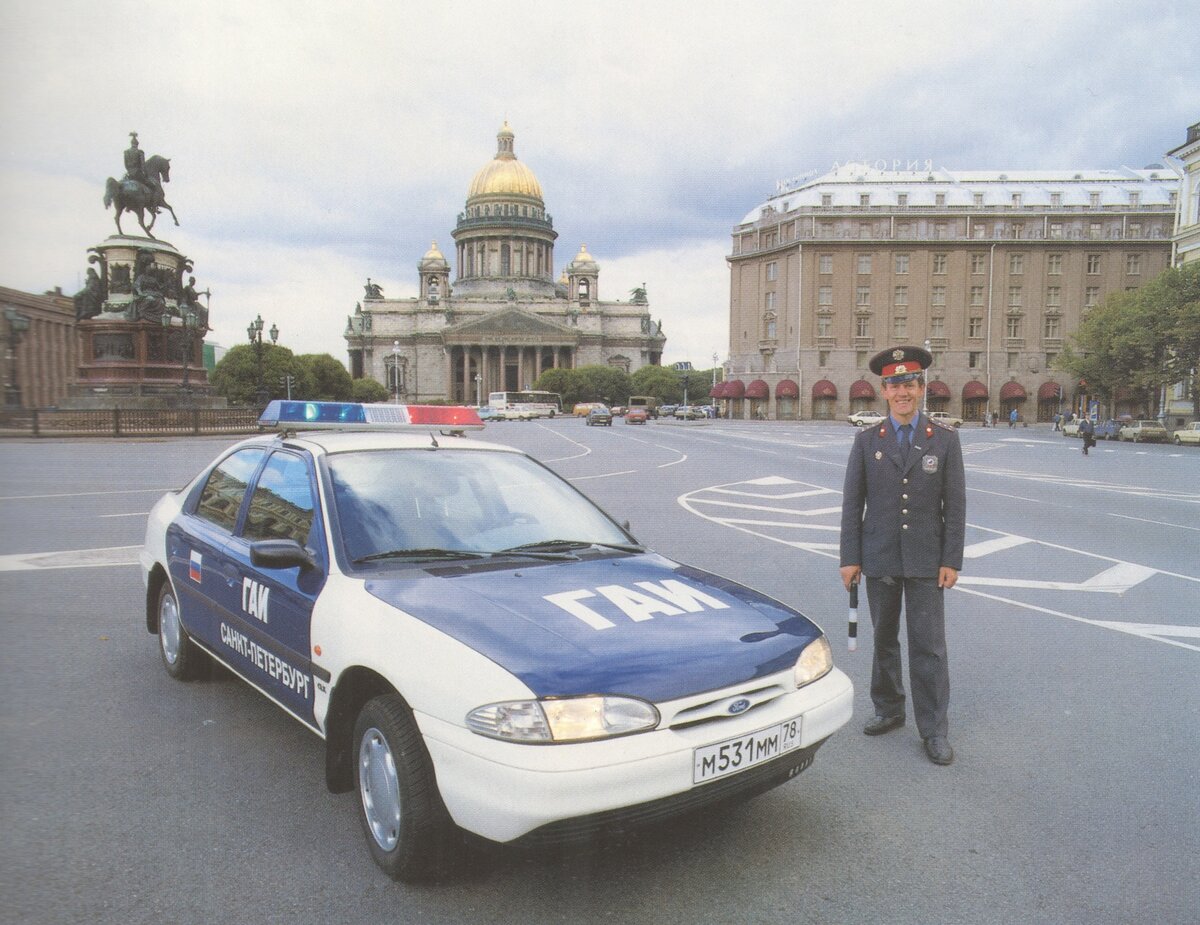 Машина Петербург