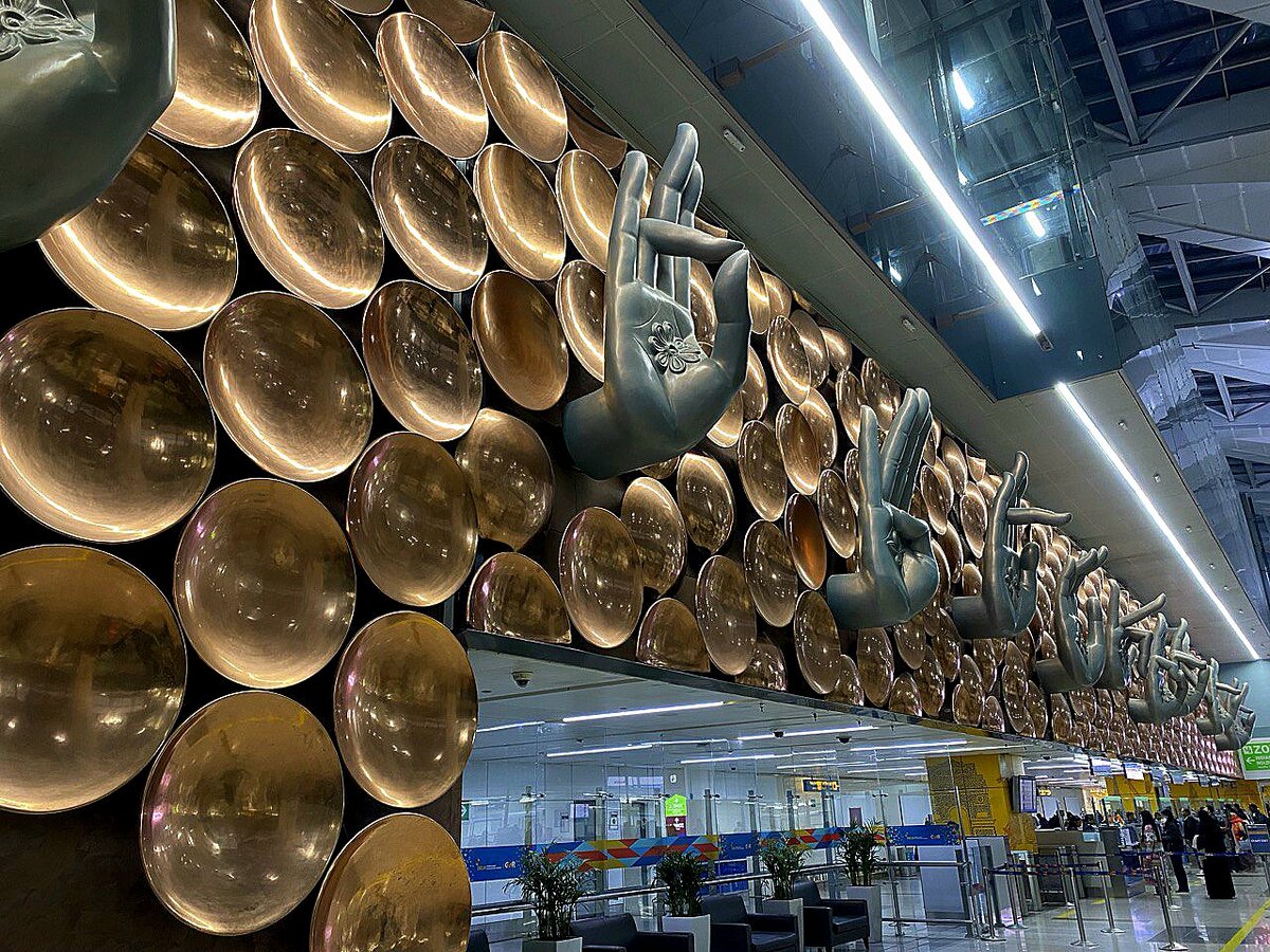 В аэропорту Дели