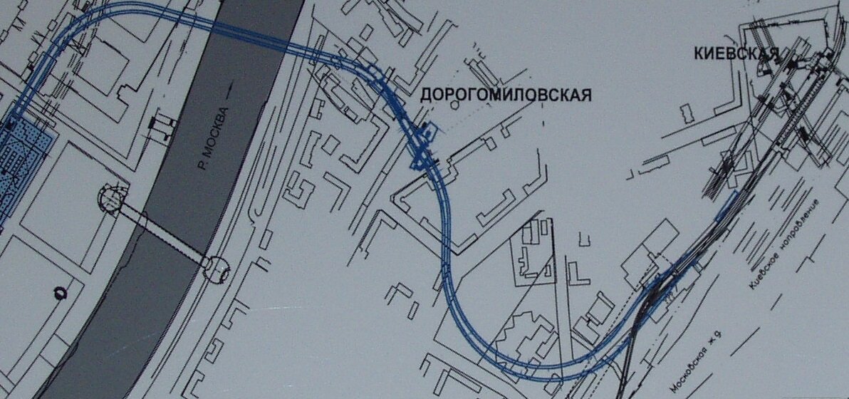 "Дорогомиловская" на схеме ответвления от "Киевской" до "Международной". Отсюда: https://loader-blog.livejournal.com