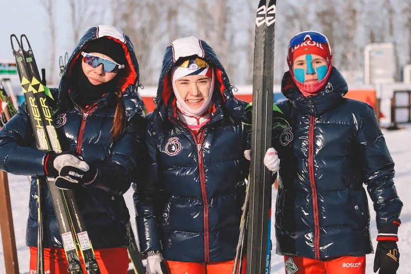 Фото из яндекс картинки. Призёры женской гонки