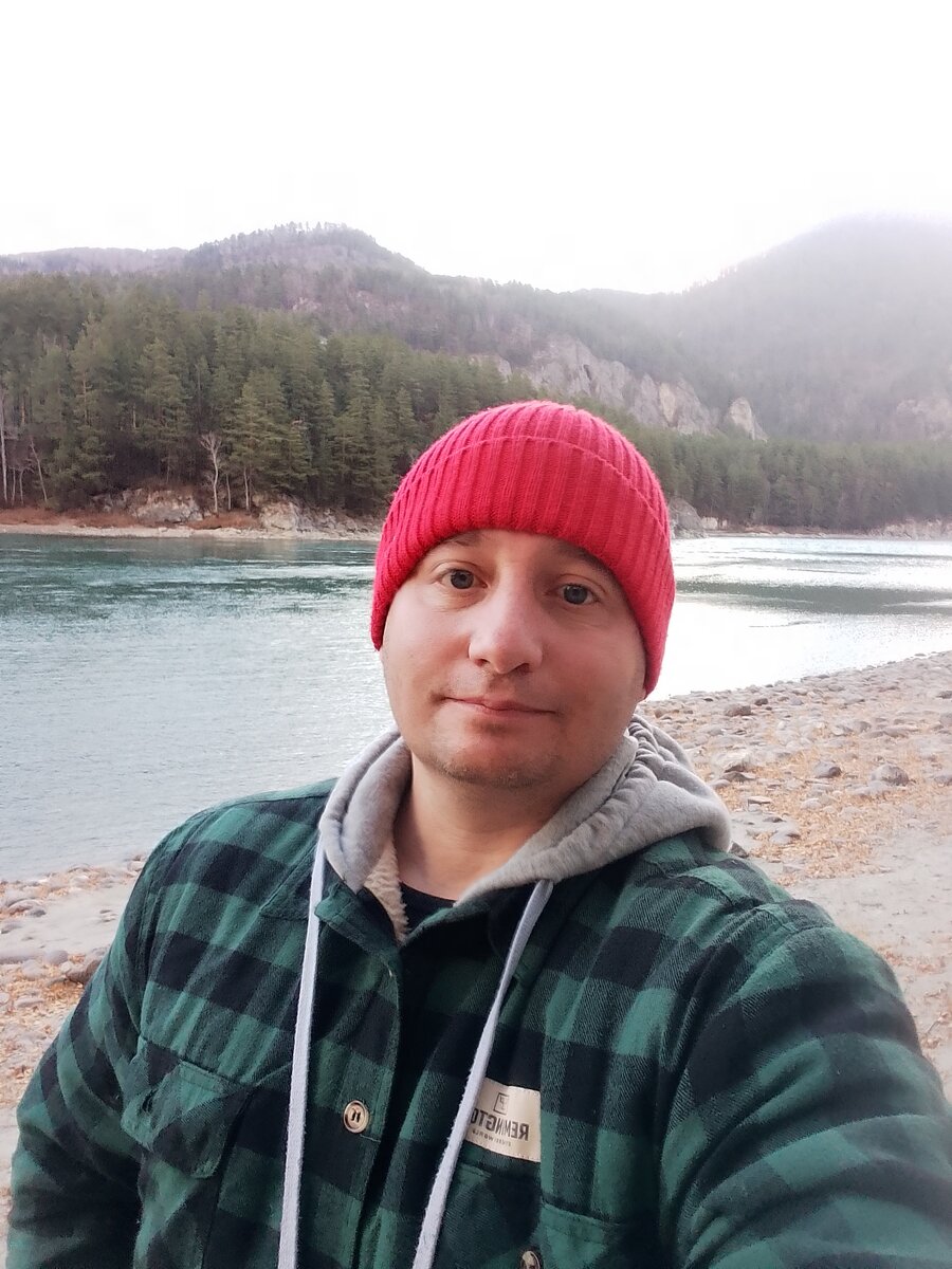 Фото на так себе телефон, но звонки с фотоаппарата-ещё хуже