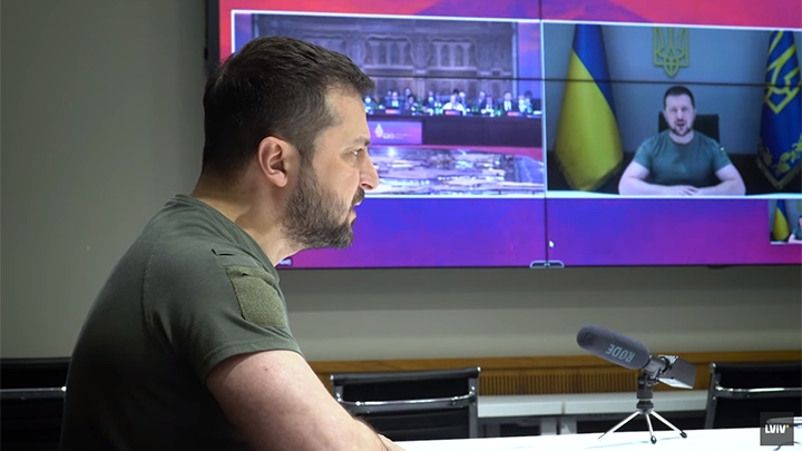 КИЕВ В ОЧЕРЕДНОЙ РАЗ ПЫТАЛСЯ ЗАРУЧИТЬСЯ ПОДДЕРЖКОЙ "МИРНОГО ПЛАНА ЗЕЛЕНСКОГО" НА ТАЙНОЙ ВСТРЕЧЕ В ЭР-РИАДЕ. СКРИНШОТ ВИДЕО YOUTUBE-КАНАЛА LVIVMEDIA