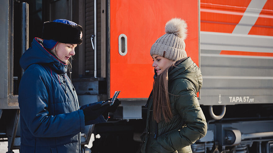 Когда стояла у вагона, предъявляя паспорт проводнице поезда "Москва - Северобайкальск", больше всего хотелось устроиться на своей нижней полке под номером 9 и отдыхать. Источник фото: https://www.rzd.ru/ru/9284/page/3101?f810_pagesize=10&f810_pagenumber=6