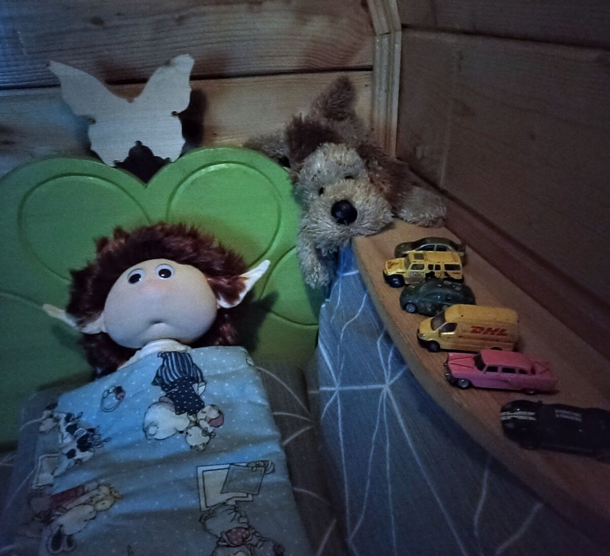 Спокойной ночи вам друзья , спокойной ночи.