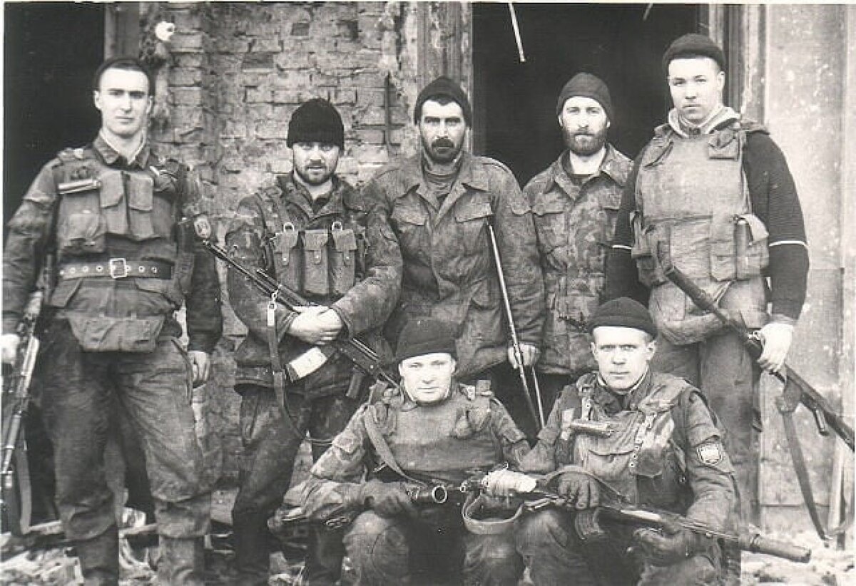 здесь бороды вошли в моду гораздо раньше...