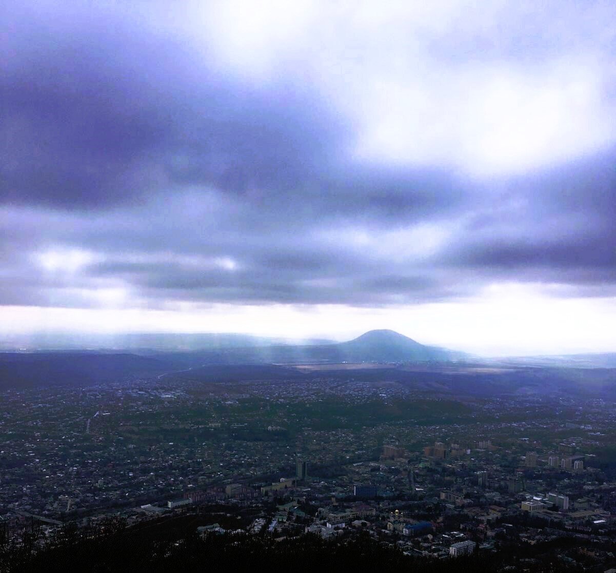 Вид на г. Пятигорск с горы Машук