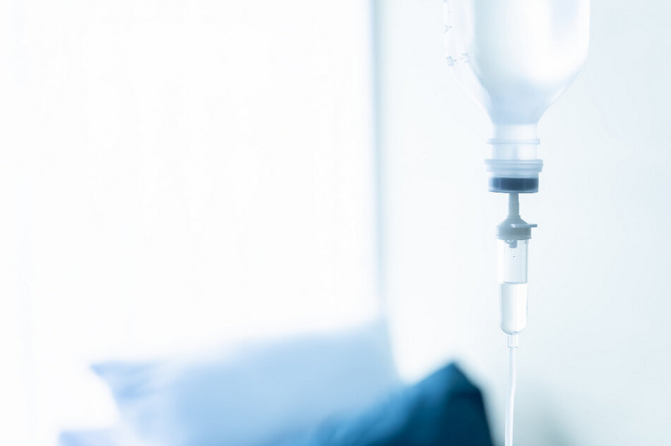 Детоксикация после алкогольного отравления. (Источник изображения: freepik.com)