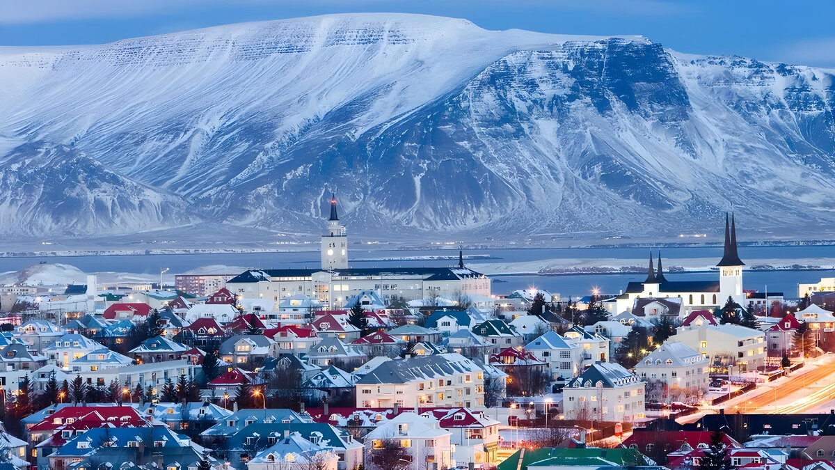 Исландия красивая природа страна вулканов. Фото из открытых источников