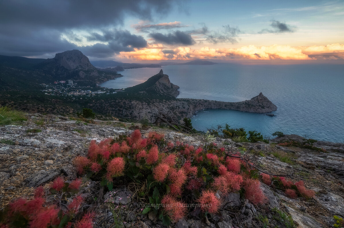 Пейзажи Крыма. Невероятный пейзаж Крым. Вечерний Крым фото. Лето в Крыму.