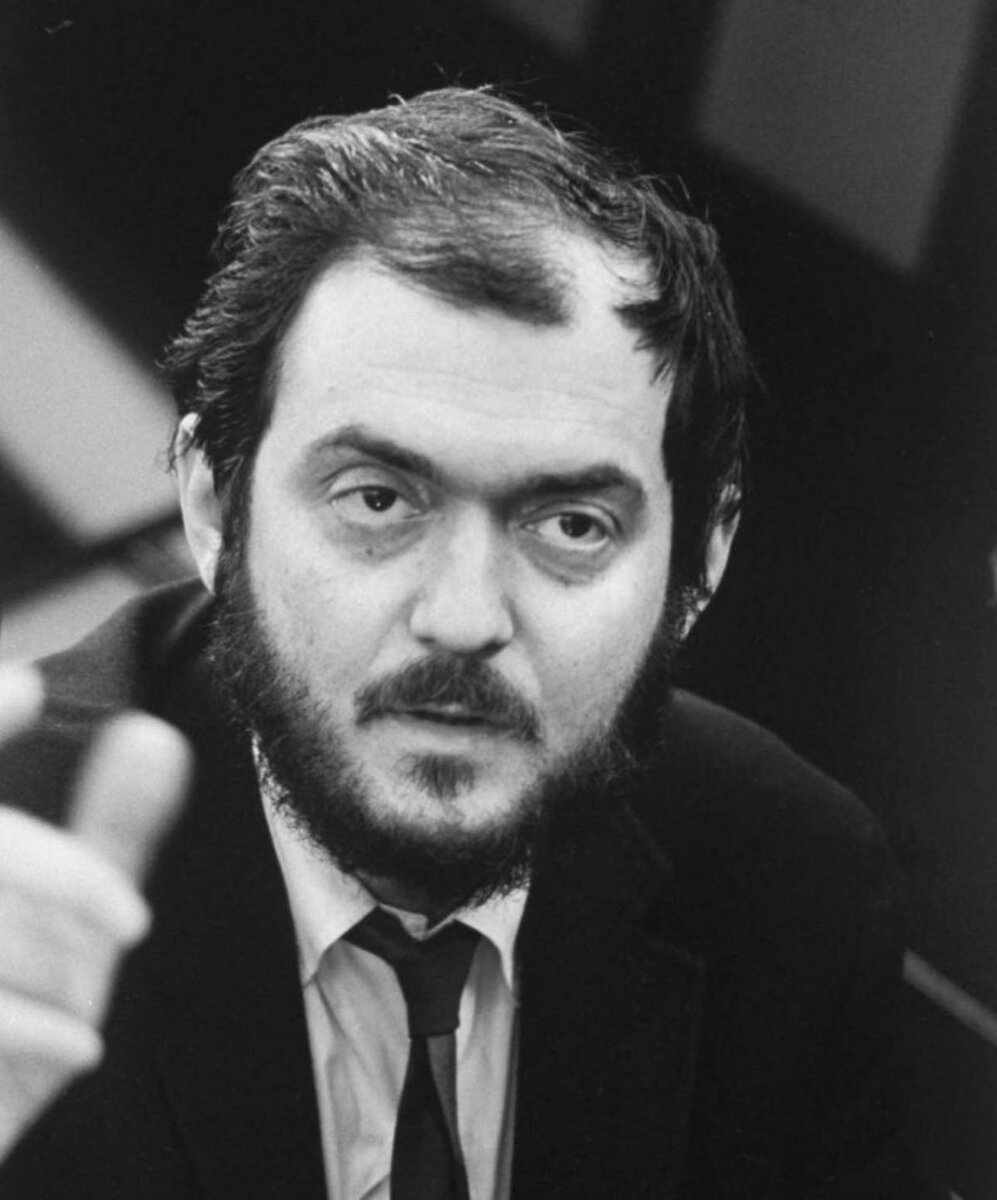 Стэнли кубрик википедия. Стэнли кубрик википедия. Стэнли кубрик кинорежиссер. Стэнли кубрик. Стэнли кубрик.