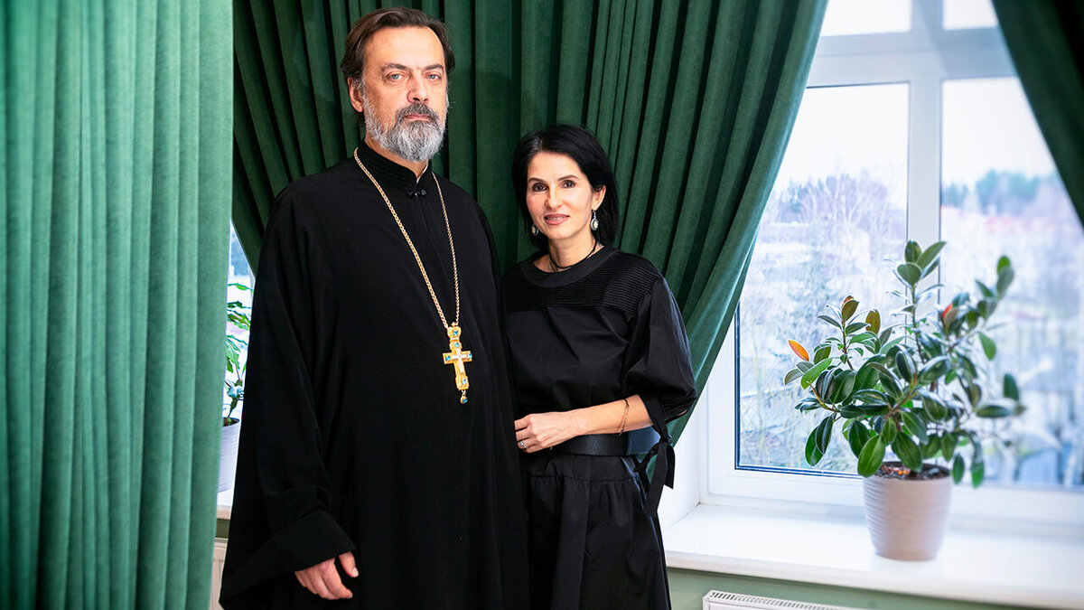 вам всегда пишется с большой. слова с большой и маленькой буквы. обращение на вы пишется с большой буквы. когда вас пишется с большой буквы а когда с маленькой. обращение на вы с большой буквы.