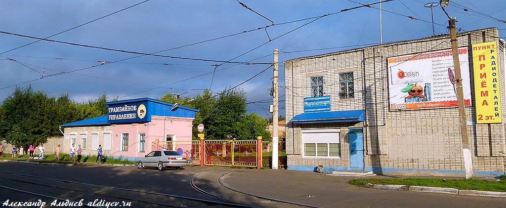 Подборка фотографий разных лет с изображением трамваев Комсомольска-на-Амуре и сопутствующей инфраструктуры 