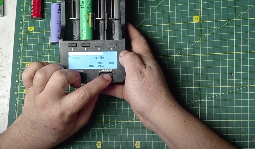 Аккумулятор к зарядному устройству. Обязательно ли заряжать аккумулятор. Необслуживаемый аккумулятор (agm/an 240-shi). Расскажите о технологии зарядки акб. Обязательно ли заряжать аккумулятор.