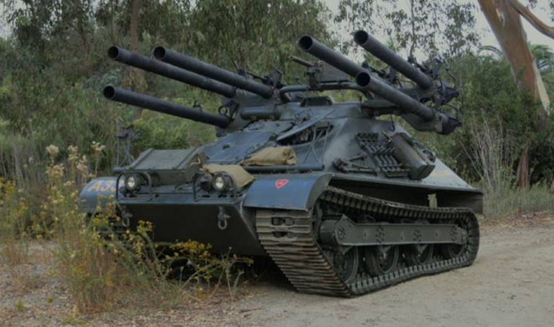 Шесть орудий и пять пулеметов. Огневая мощь по-американски.