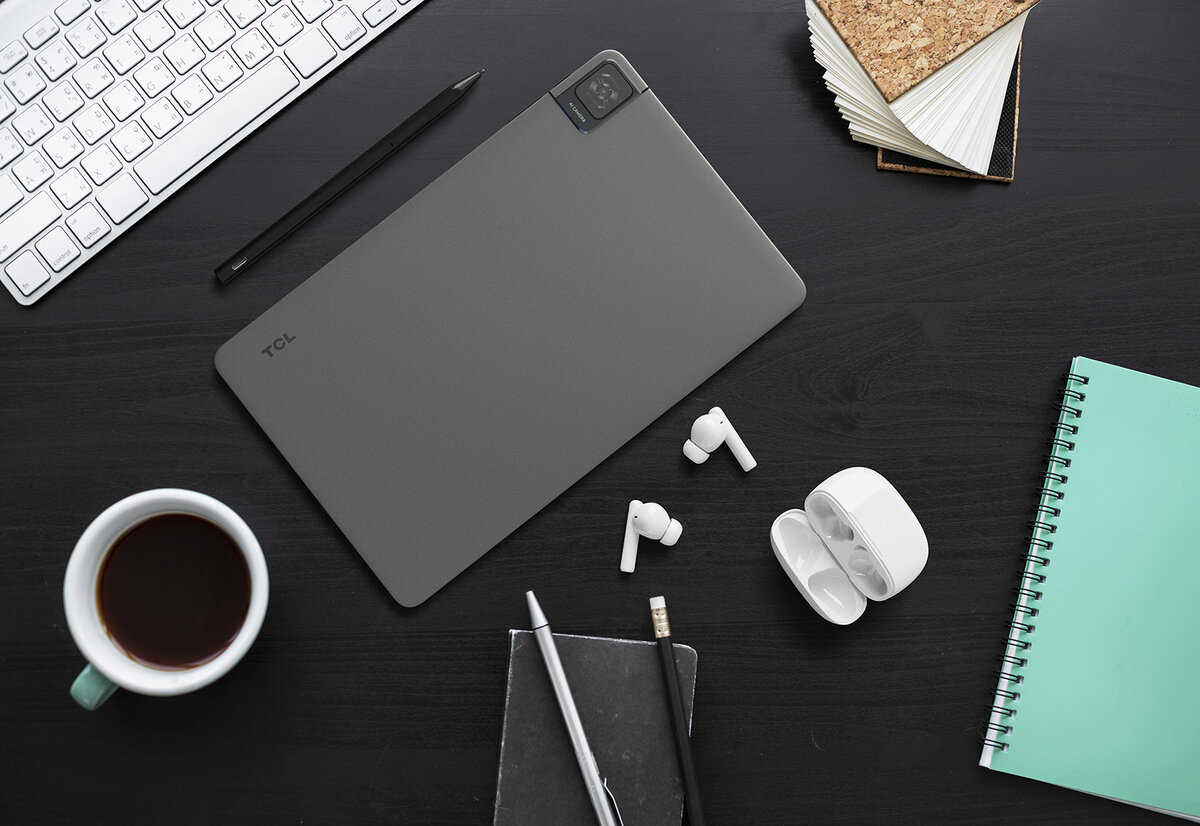 планшет lenovo thinkpad 16gb. школьник с планшетом. лучшие планшеты для работы 2023. планшет для географии. лучшие планшеты для работы 2023.