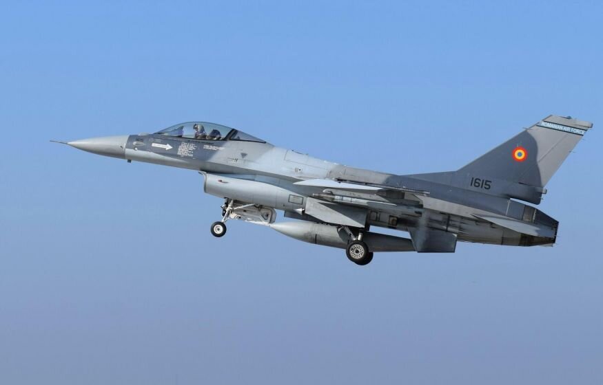    США и Великобритания нанесли новый удар по йеменской Ходейде