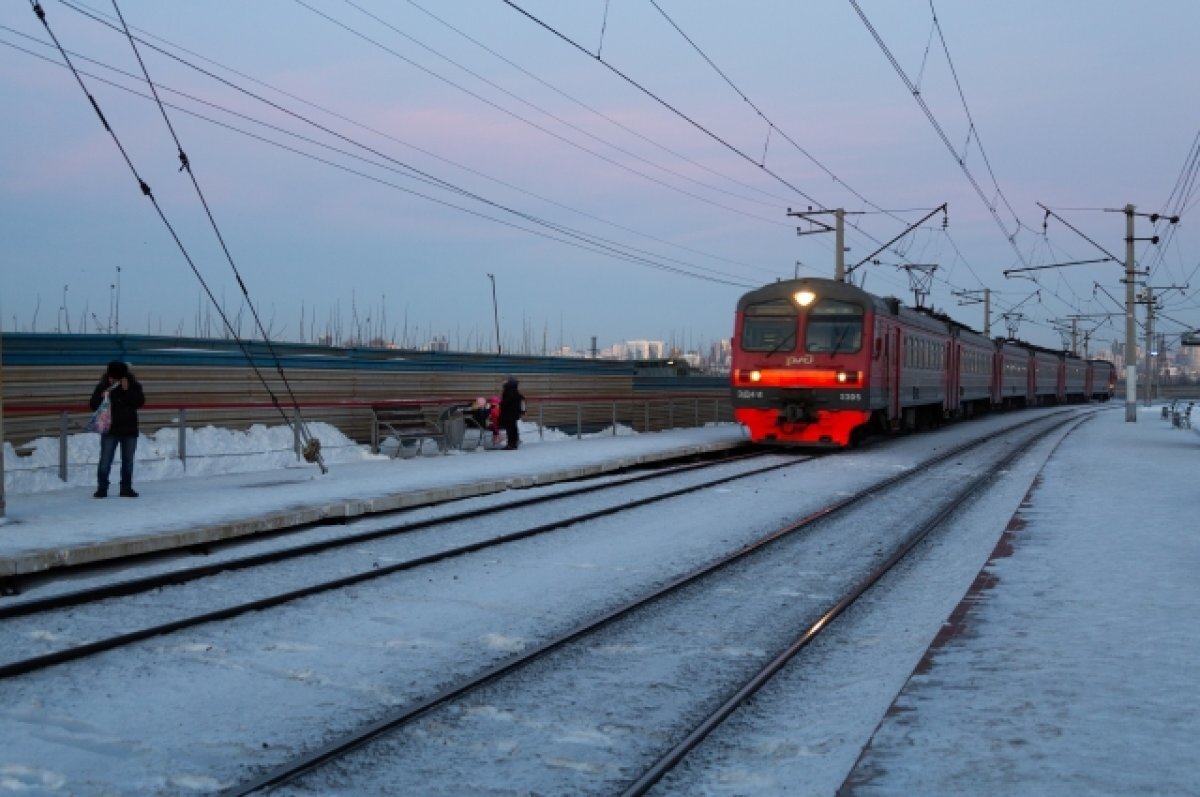 Электрички в Нижнем Новгороде задержали больше чем на час 15 января | АиФ – Нижний  Новгород | Дзен