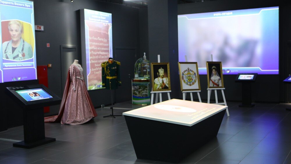    В вековой юбилей Сургутский район открыл уникальную выставку