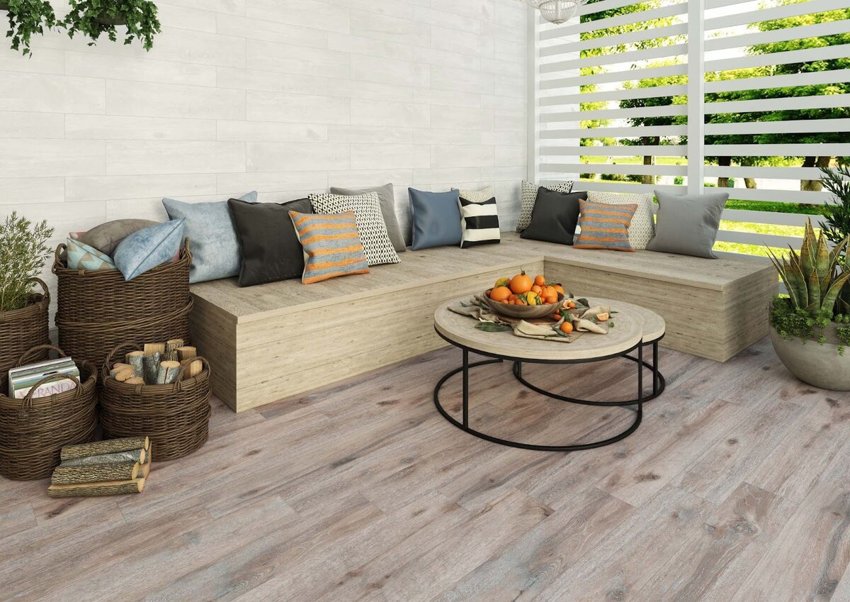Покрытие на террасе из керамогранита ТМ Estima, коллекция Daintree 