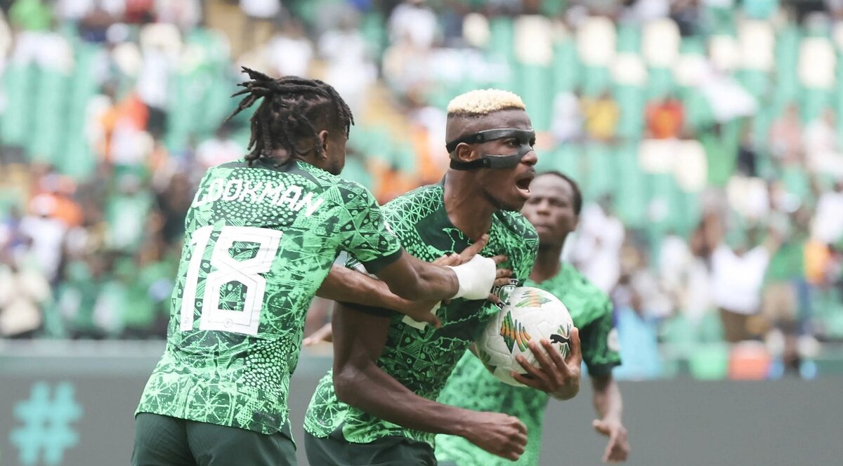 Автор гола в составе сборной Нигерии Виктор Осимхен