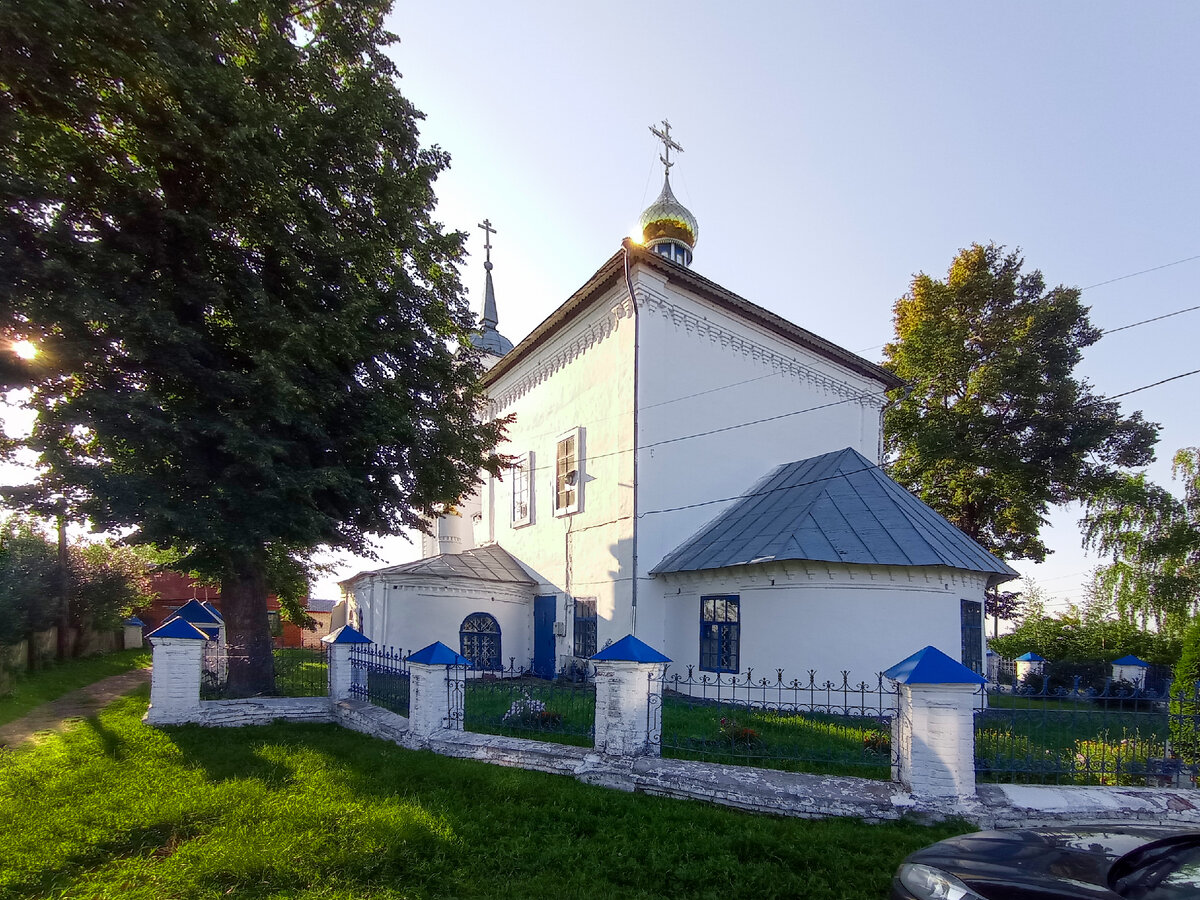 Лысково: три храма XVIII века в небольшом городке на Волге | Города и горы  | Дзен